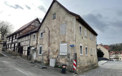 Bebautes Grundstück zur Wohnbebauung in Kranichfeld, Kirchplatz 2, zu verkaufen